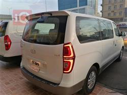 Hyundai H-1